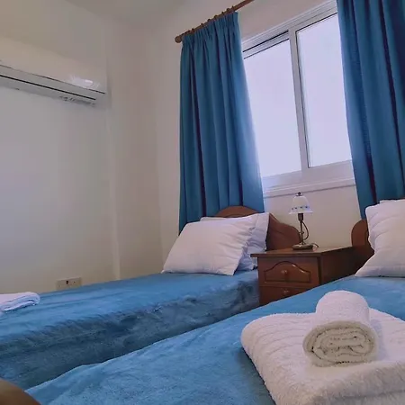 Apartment Camelia Larnaca